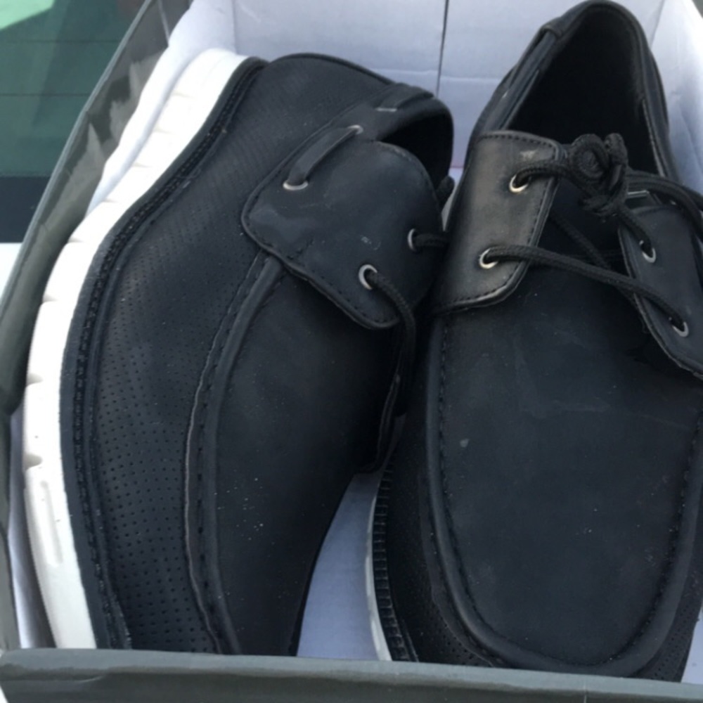 Brand new shoes never been worn size 9